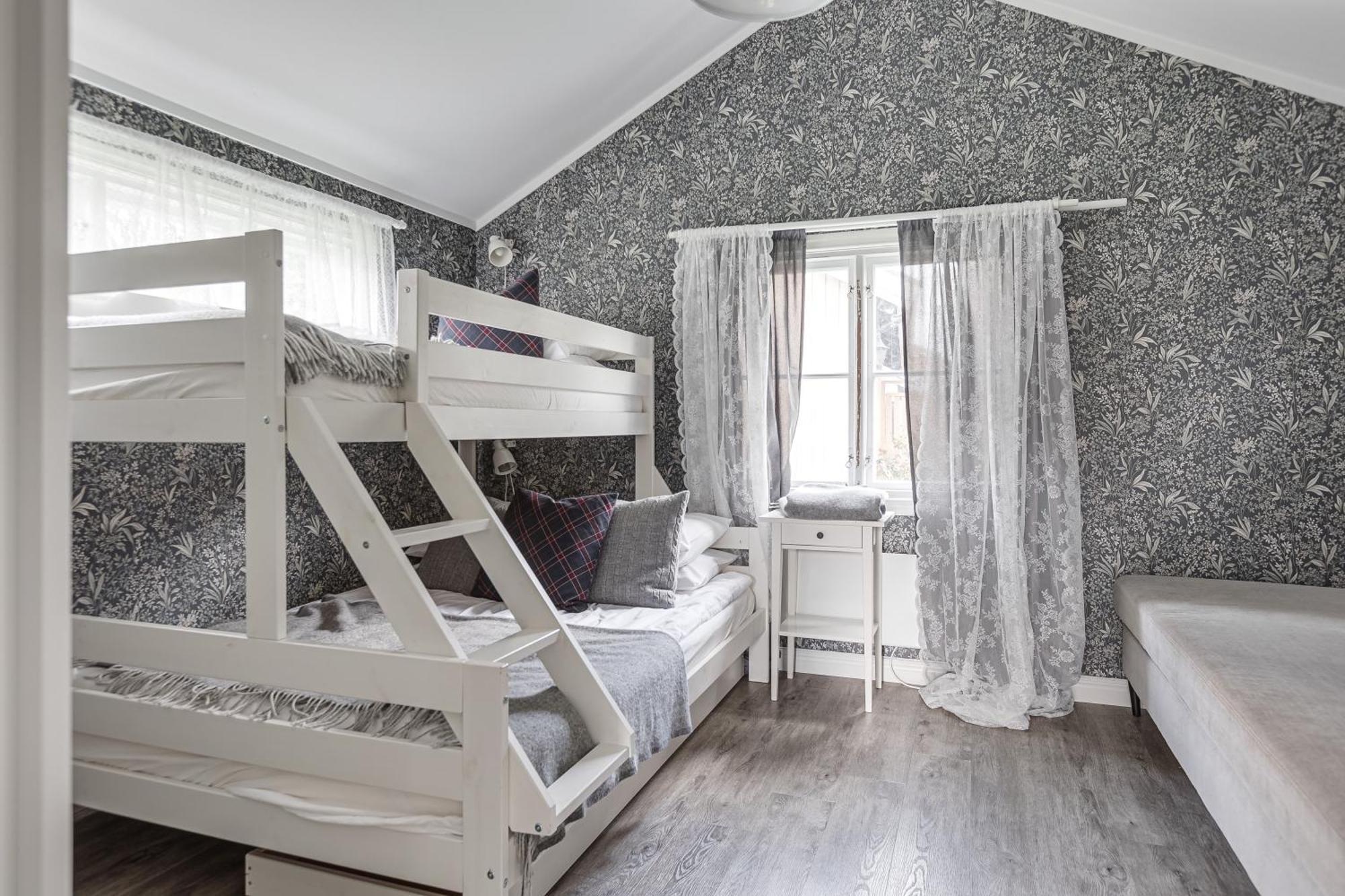 Smalandsgarden Hotel Granna Bagian luar foto