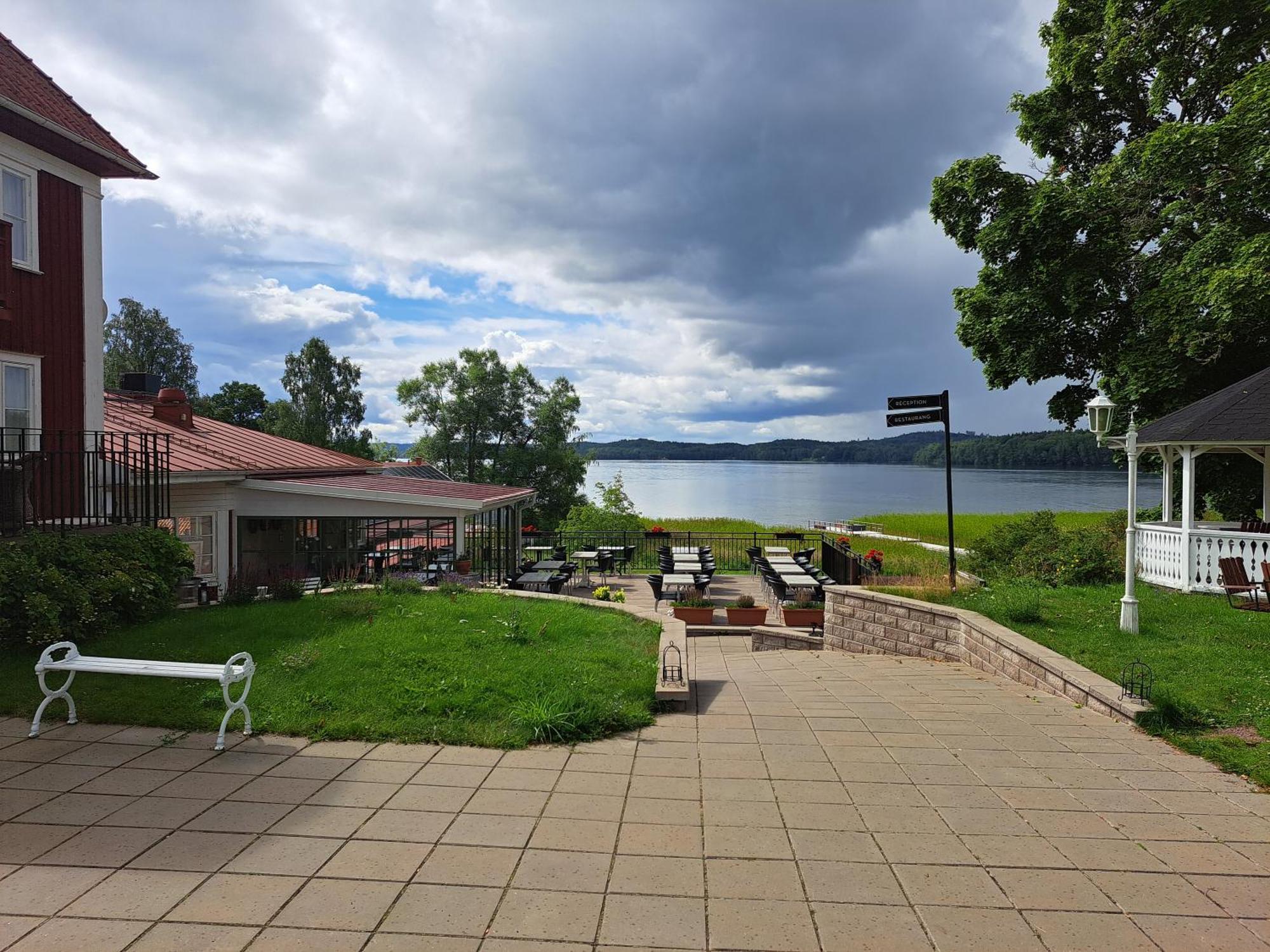 Smalandsgarden Hotel Granna Bagian luar foto
