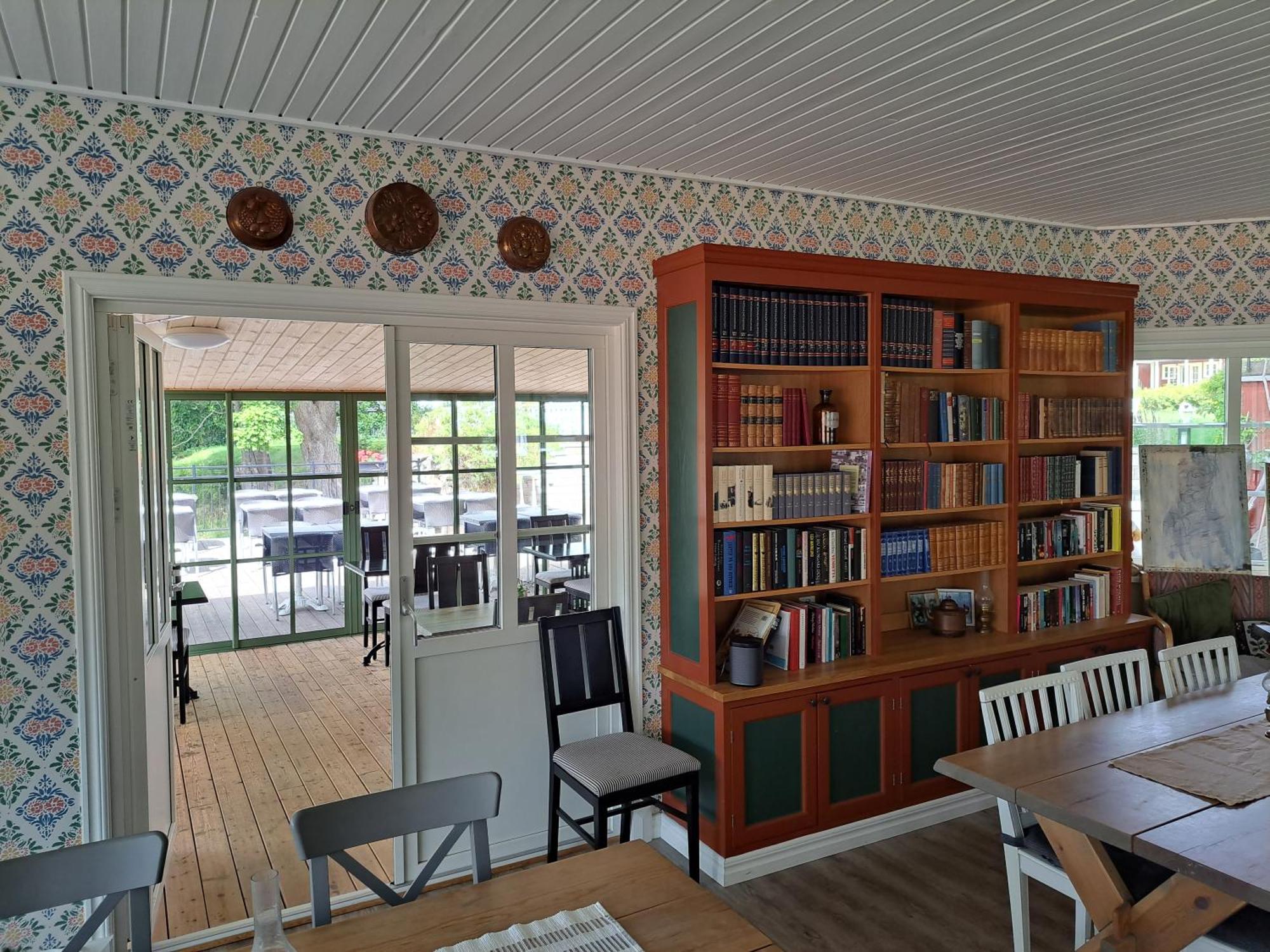 Smalandsgarden Hotel Granna Bagian luar foto