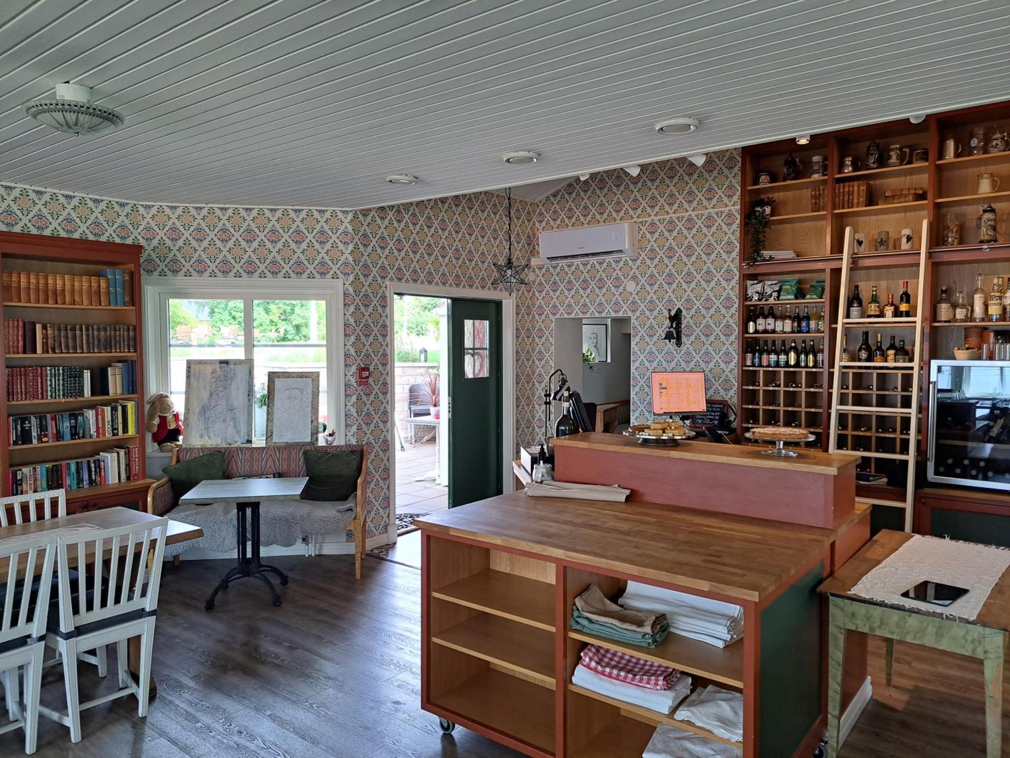 Smalandsgarden Hotel Granna Bagian luar foto