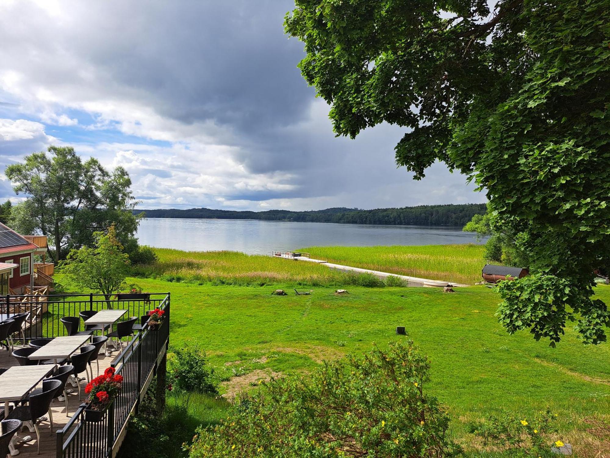 Smalandsgarden Hotel Granna Bagian luar foto